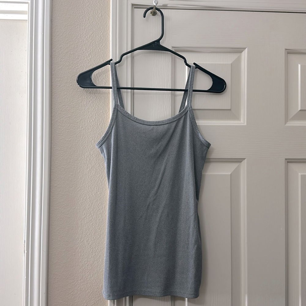 No Boundaries Women’s Grey Tank top